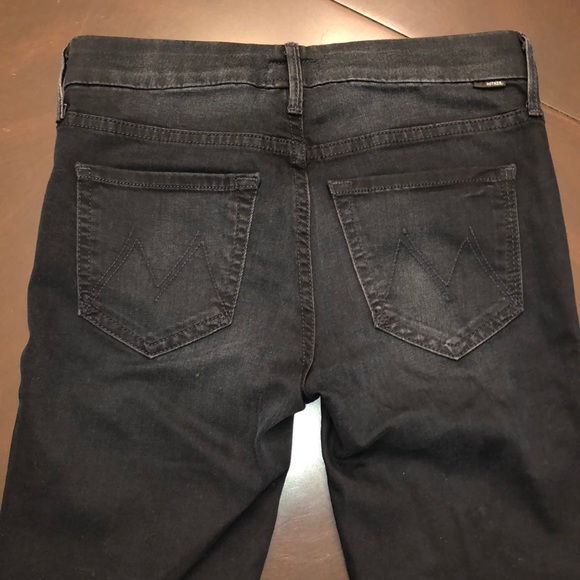 MOTHER Looker Ankle Fray Jeans in “Kiss in the Dark”, Size 25. - Picture 11 of 12